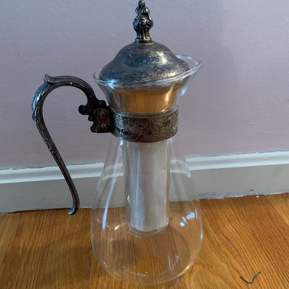 Other - Vintage glass decanter cold ice carafe